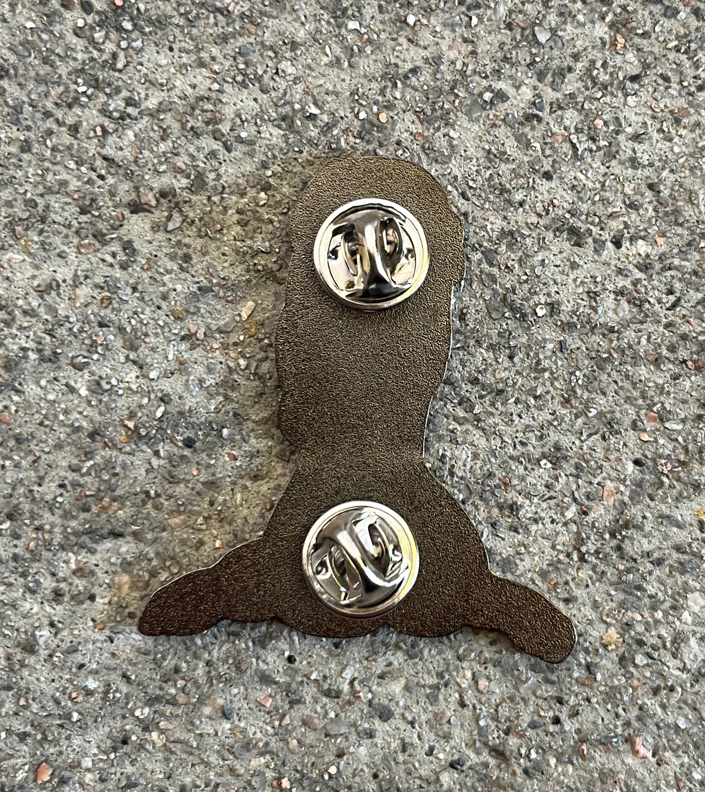 Misaki hard enamel pin
