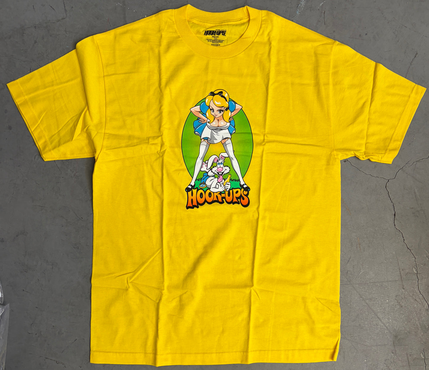 Alice & Friends - YELLOW T-SHIRT - NEW OLD STOCK FROM 2010