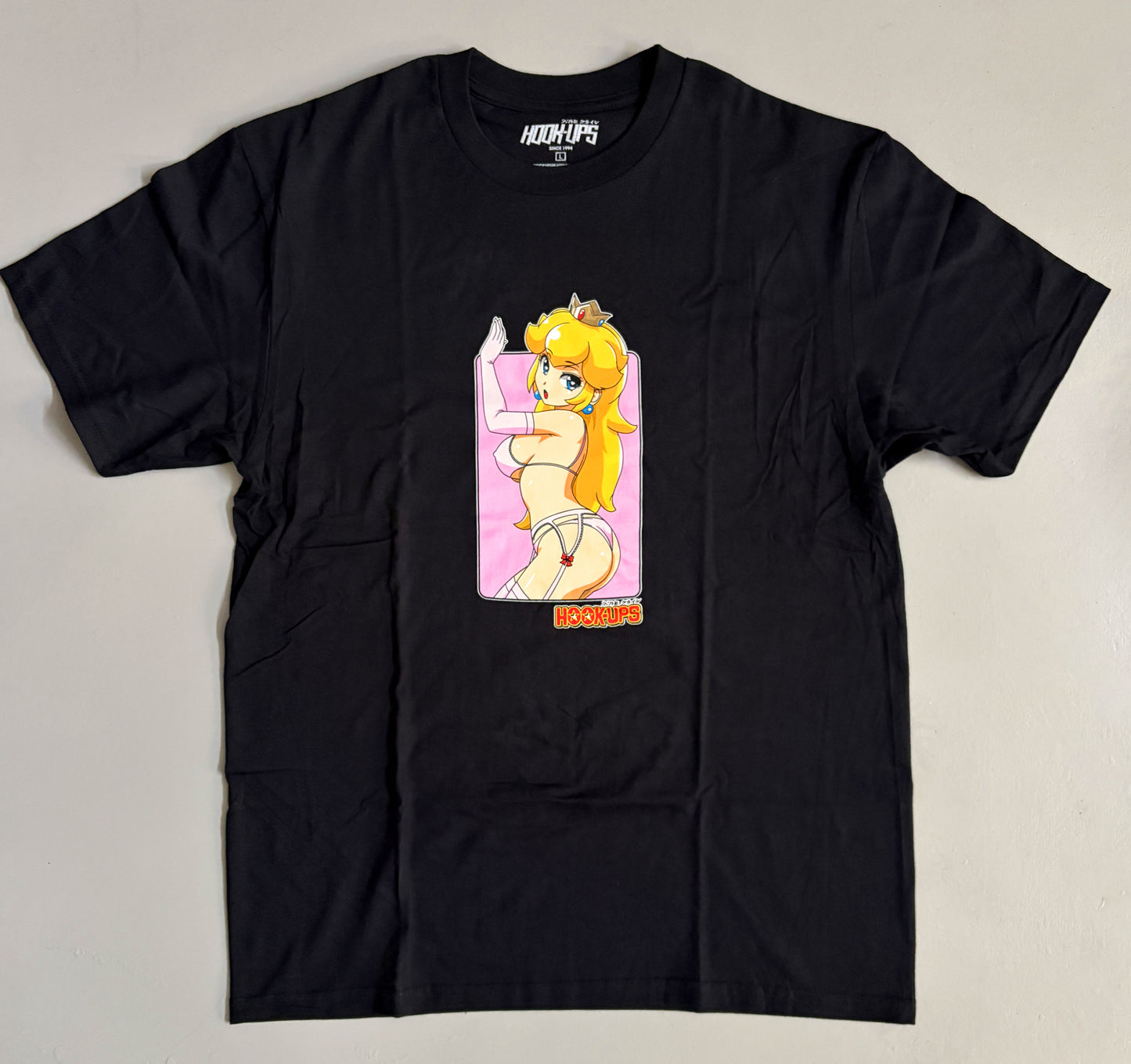 Peach T-shirt - BLACK