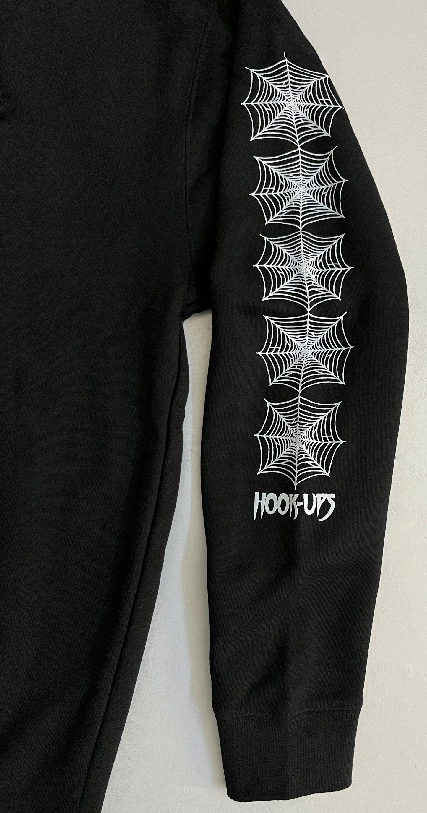 Raven HEAVYWEIGHT HOODED SWEATSHIRT - BLACK